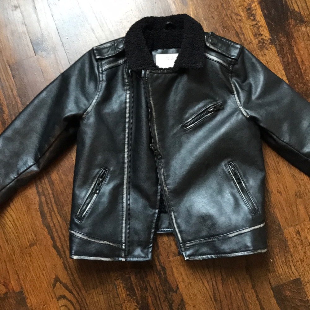 Zara distressed faux leather jacket boys 6